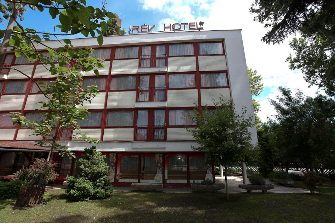 Rév Szálló Balaton Szántód Exterior foto