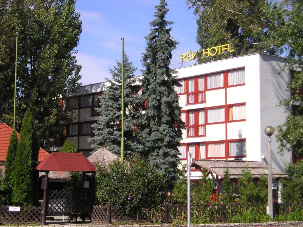 Rév Szálló Balaton Szántód Exterior foto